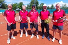 Die Meistermannschaft der Herren 70-1 des TC Langenargen, v.l. Walter Hertenstein, Mathias Kiebler, Erwin Baierl, Rudi Mehler und Klaus Kloth (es fehlt Peter Kowalski)